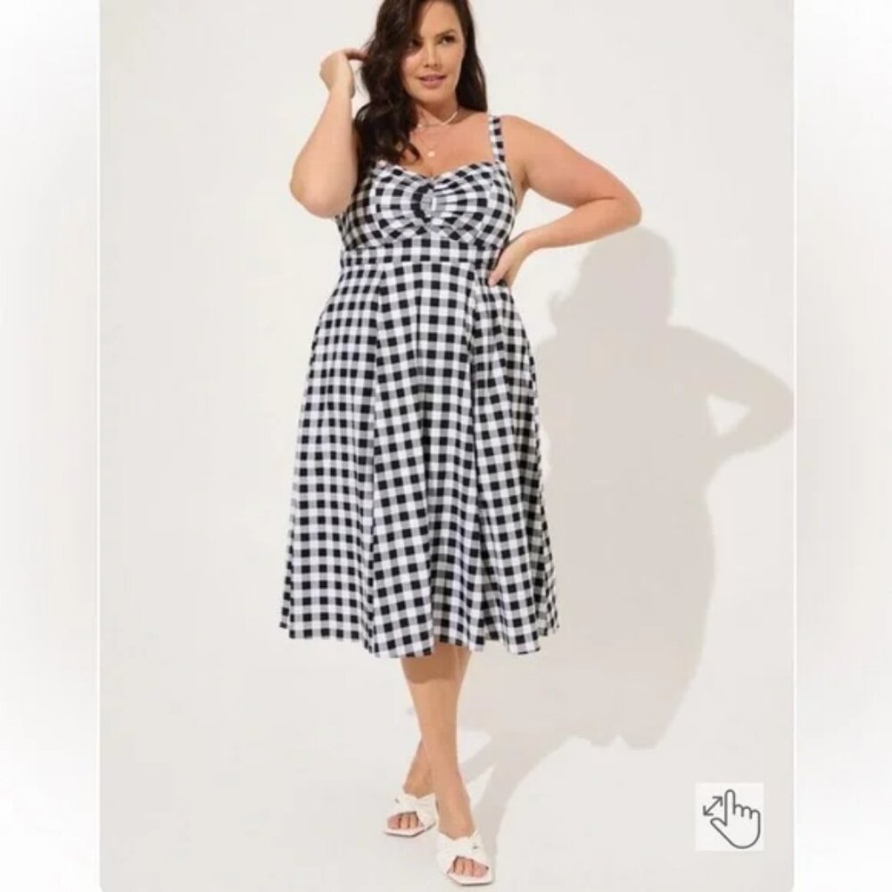 Torrid Midi Poplin Sweetheart Shirred Gingham Dress 1X